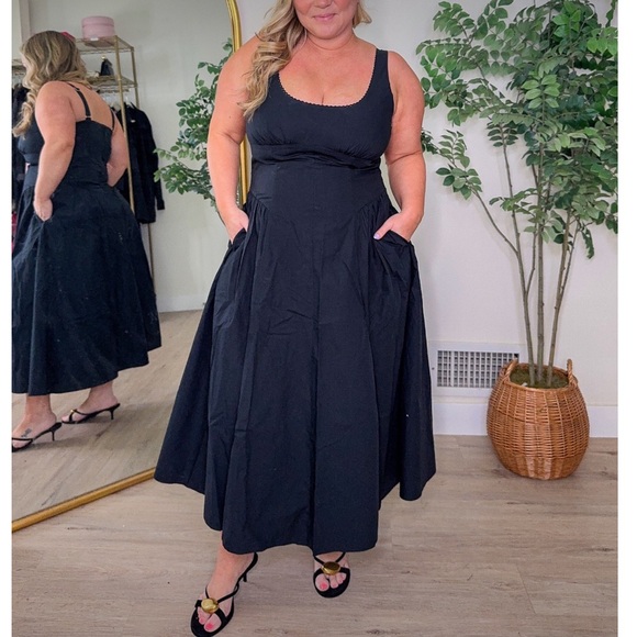 New! Abercrombie & fitch Dylan bra free midi dress - Picture 9 of 9